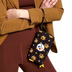 NFL RFID Front Zip Wristlet
